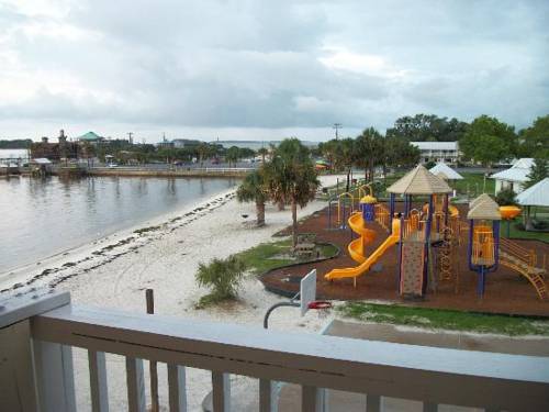 Cedar Cove Beach And Yacht Club Aparthotel Cedar Key Esterno foto
